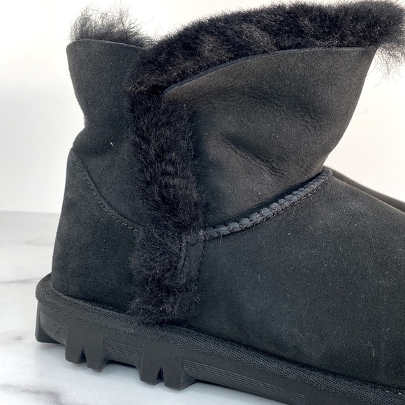 Sherpa Lined Winter Boots - Picture 3 of 7
